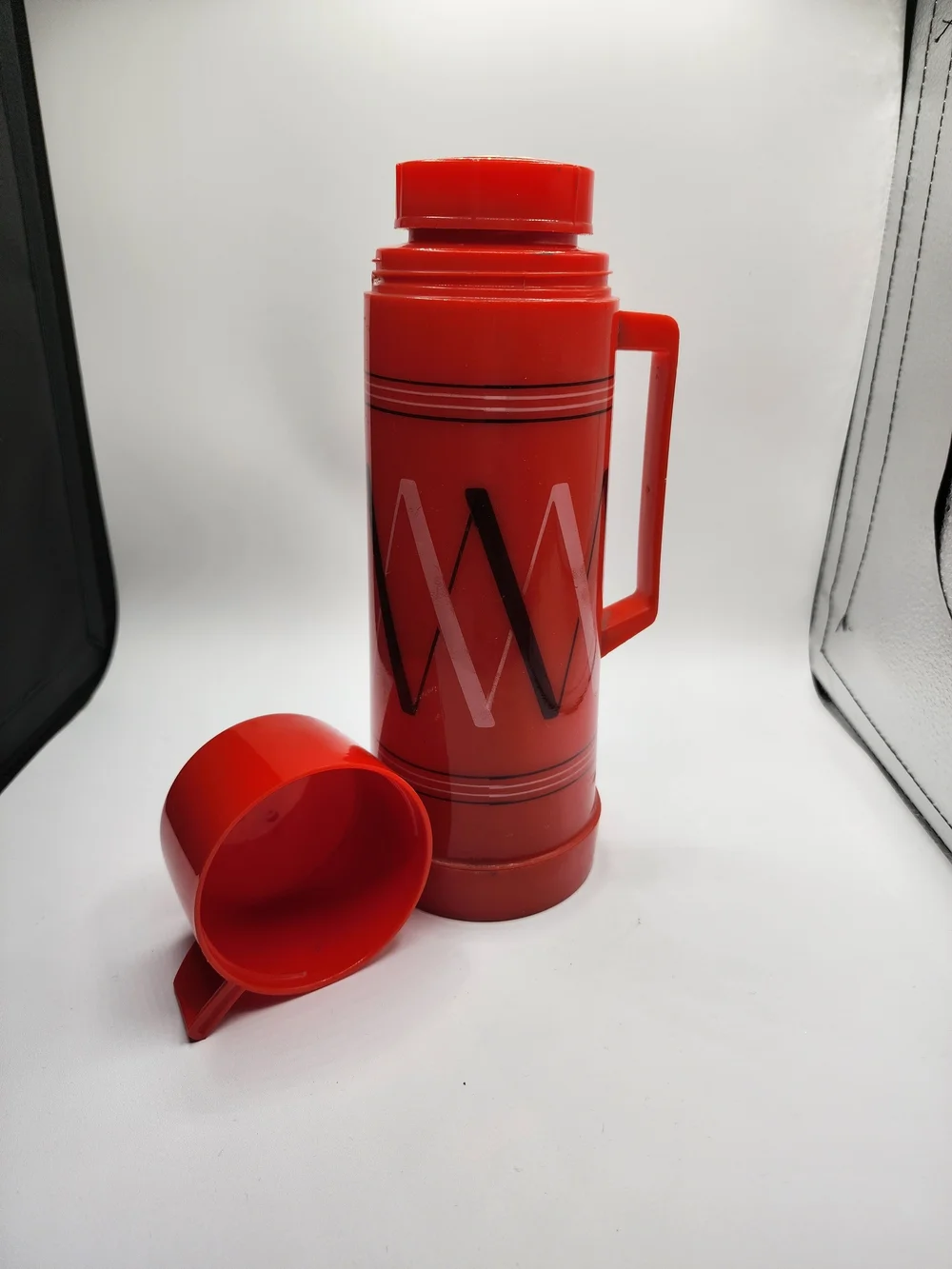 Vintage 1970's Alladin Red Insulated Thermos with Zigzag Design